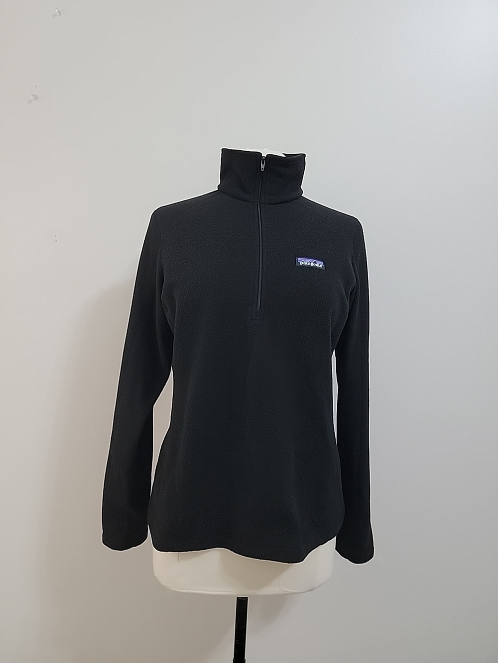 Women’s PATAGONIA Black 1/4 Zip Lightweight Synchilla Fleece Jacket, Size M EUC